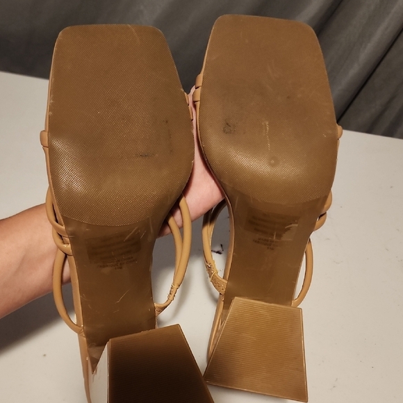 Abound Tan Strappy Heels with Square Toe - Picture 5 of 6